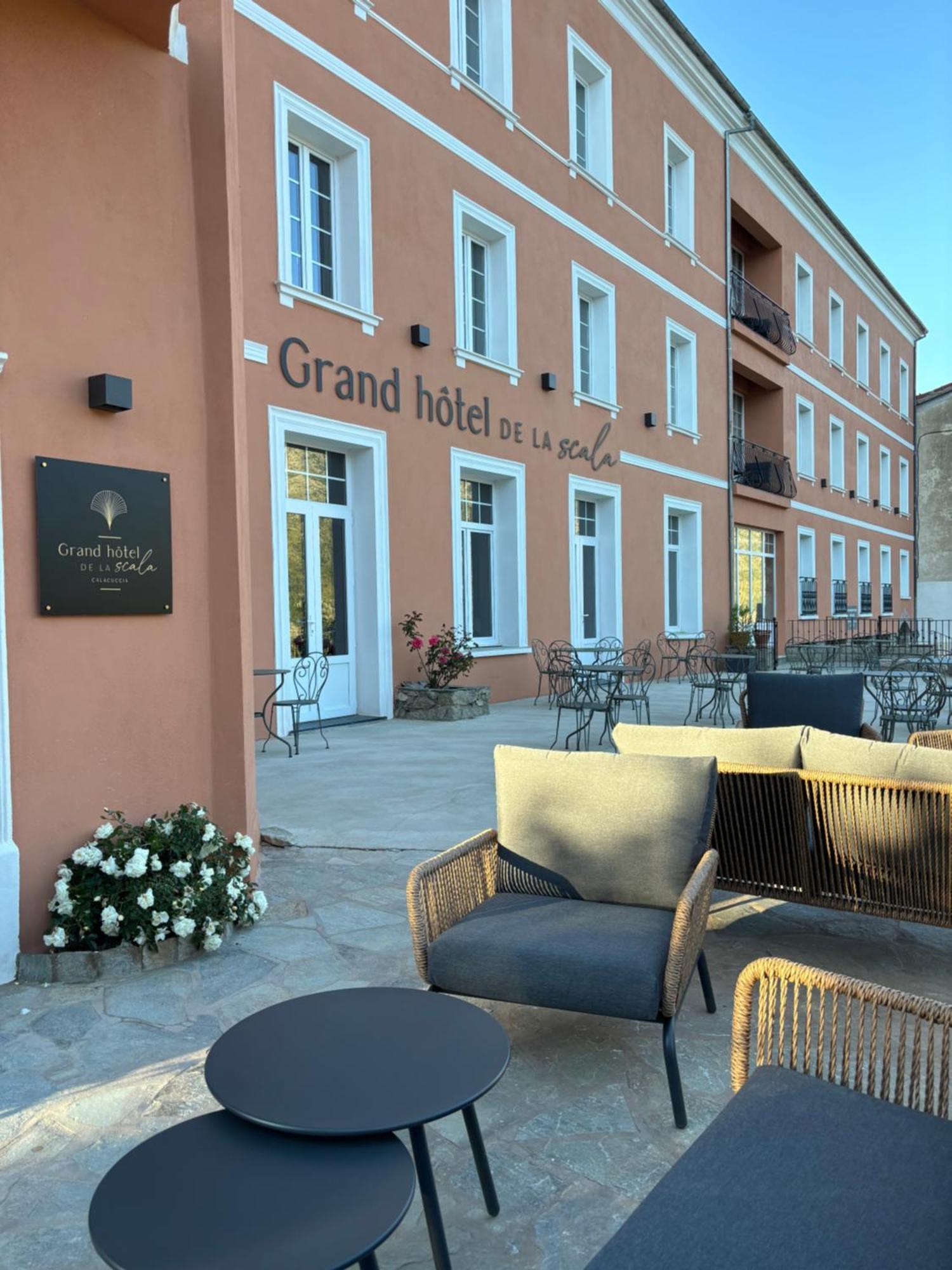 Grand Hotel De La Scala 칼라쿠시아 외부 사진