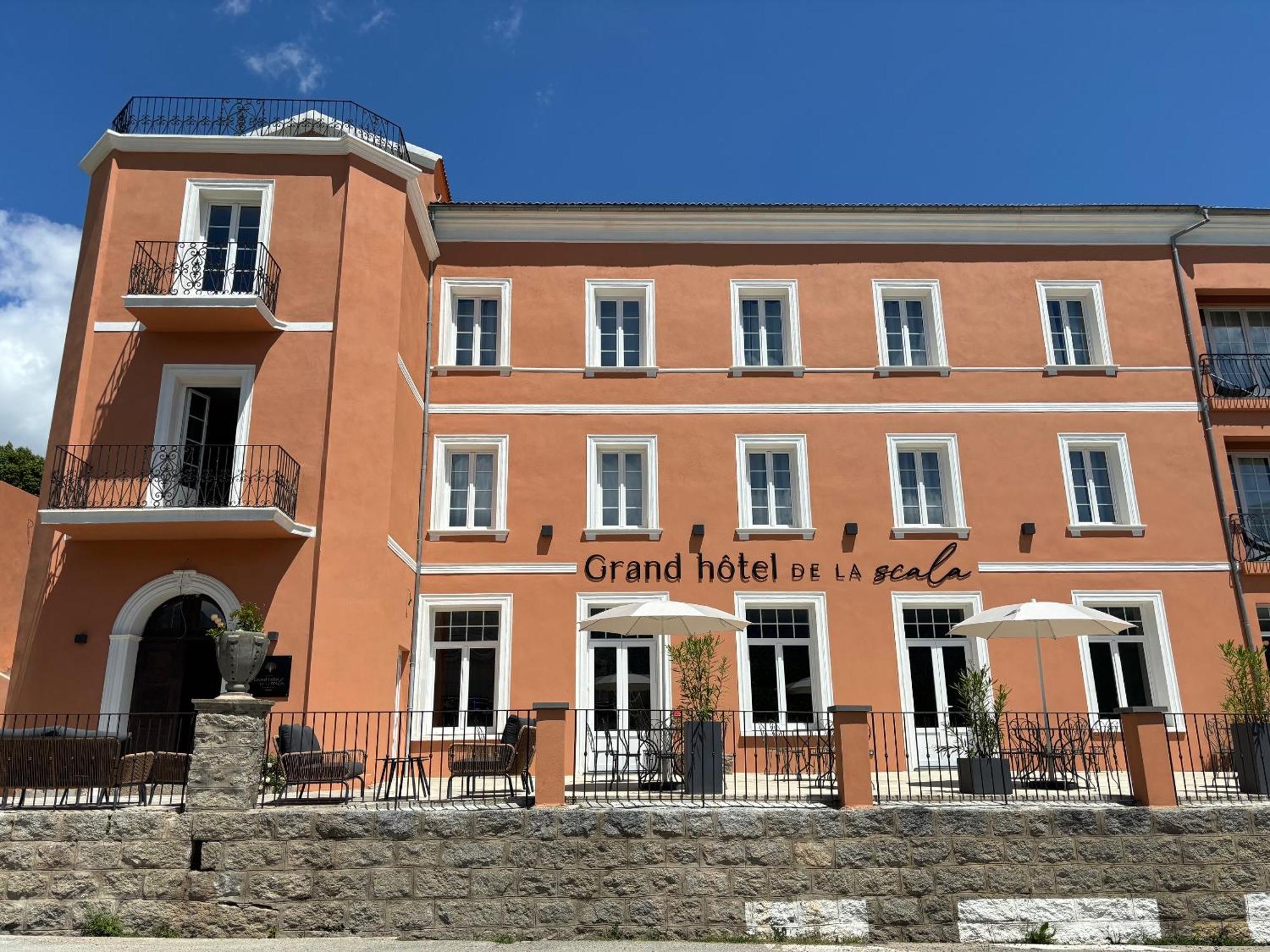 Grand Hotel De La Scala 칼라쿠시아 외부 사진